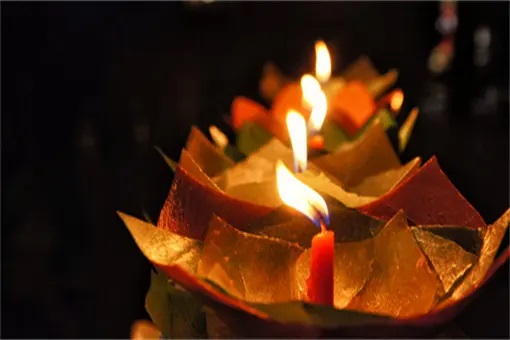 BUGÜN KİMİ düşünüyorsun?